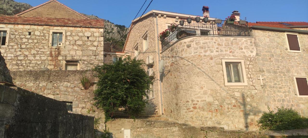 Pitve Apartman Biserka מראה חיצוני תמונה