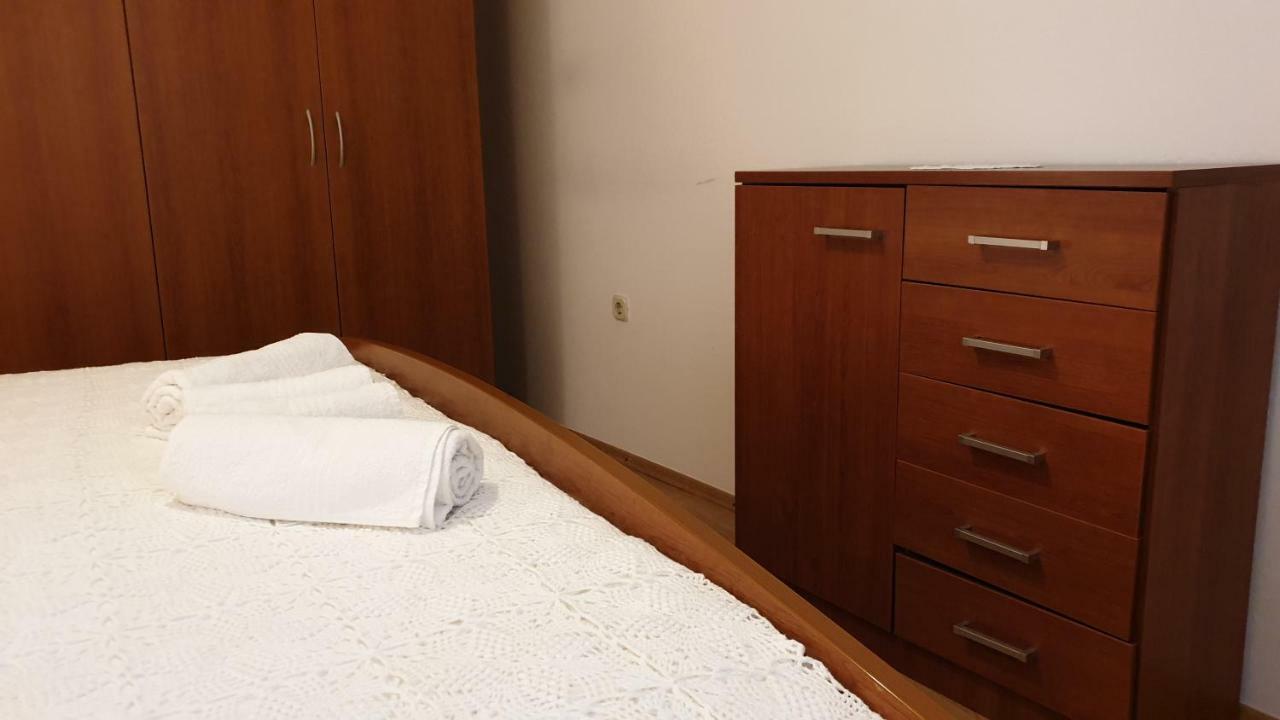 Pitve Apartman Biserka מראה חיצוני תמונה